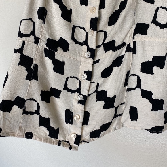 H&M black and cream top button down Sz small - Picture 3 of 5